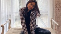 <p>Proyek film terbarunya yaitu <em>Virgo and The Sparkling</em>s, merupakan film yang diproduksi oleh Bumi Langit Studios, Bunda. (Foto: Instagram @satinezaneta)</p>