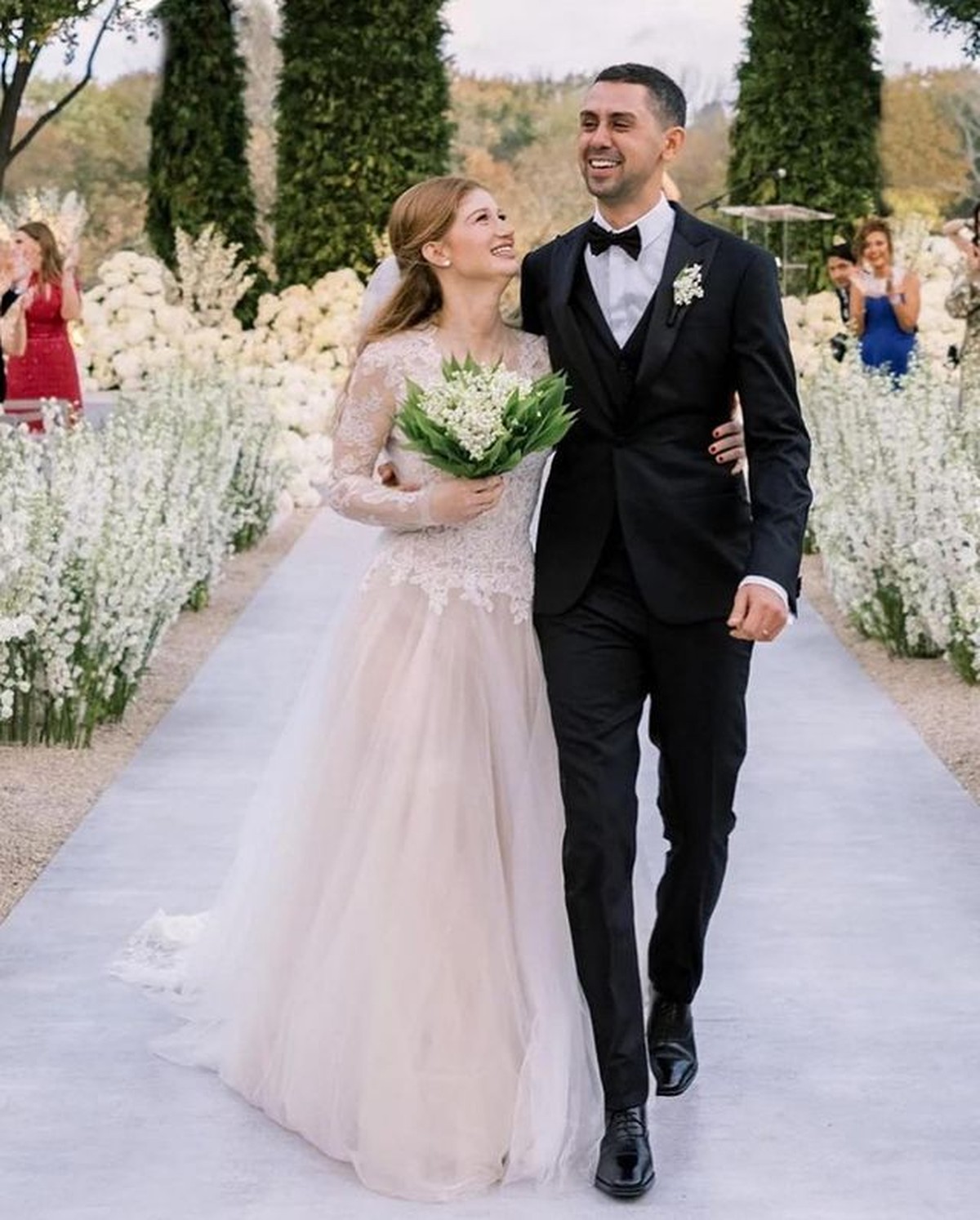 Pernikahan putri Bill Gates&comma; Jennifer Katherine Gates dengan Nayel Nassar masih jadi sorotan&period; Yuk kita intip momen pernikahannya&excl;