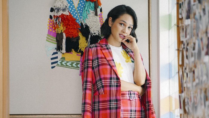 Wah, 5 Artis Indonesia Ini Kembali Langsing Usia Melahirkan Buah Hatinya! Yuk, Catat Program Dietnya Wah, 5 Artis Indonesia Ini Kembali Langsing Usia Melahirkan Buah Hatinya! Yuk, Catat Program Dietnya