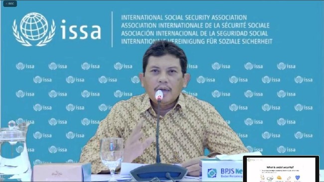 Dalam acara ISSA Internal Meeting on Sickness Benefits Organized by TC Health, Dirut BPJS Kesehatan, Ali Ghufron Mukti mengungkap strategi menghadapi pandemi.