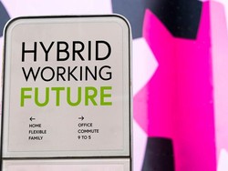 Hybrid Working Lagi Ngetren, Apa Sih Kelebihannya?