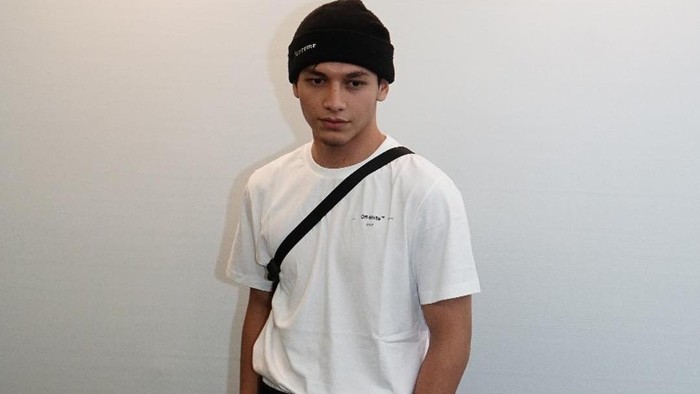 7 Transformasi Gaya Jefri Nichol dari Awal Karir hingga Kini Menjadi Aktor Mapan