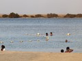 Pantai di Saudi Izinkan Bikini hingga Transpuan Jenderal AS