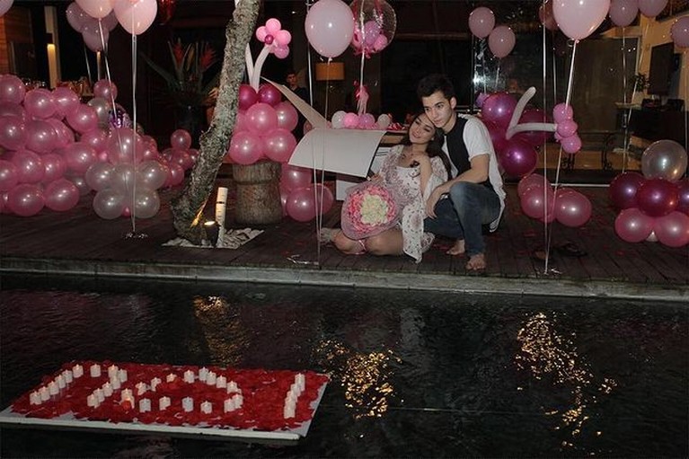 Proses Cerai, Intip Lagi 8 Foto Mesra Celine Evangelista & Stefan William Rumah tangga Celine Evangelista dan Stefan William sedang berada di ujung tanduk dan menunggu putusan cerai. Yuk intip potret mereka!