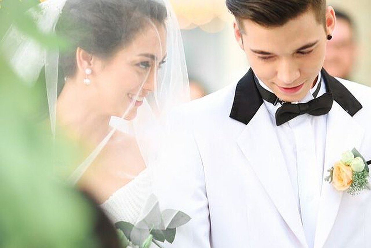 Rumah tangga Celine Evangelista dan Stefan William sedang berada di ujung tanduk dan menunggu putusan cerai&period; Yuk intip potret mereka&excl;