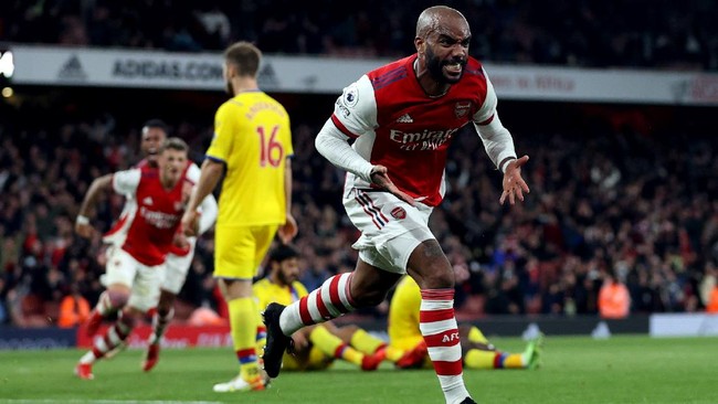 Klasemen Liga Inggris mengalami perubahan usai Arsenal ditahan 2-2 oleh Crystal Palace.