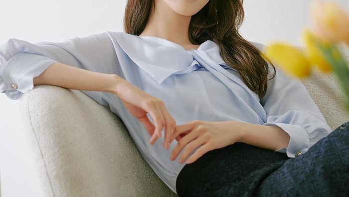 4 Gaya Yoona SNSD Dalam Balutan Brand JIGOTT yang Pancarkan Aura Bak Bangsawan