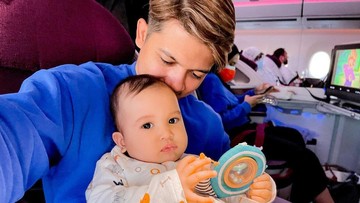 BAGAIMANA MENYUSUI ANAK YANG POSITIF COVID-19 SEPERTI KONDISI ZASKIA SUNGKAR &amp; UKKASYA?