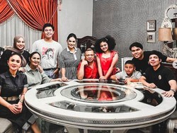 Indahnya Kebersamaan! Aurel Hermansyah Ngumpul Bareng KD dan Raul Lemos