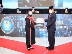 Kepala BSSN Ingatkan Wisudawan Poltek SSN Jadi Patriot Ruang Siber RI