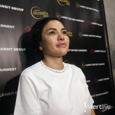 Deddy Corbuzier Disomasi, Nikita Mirzani: Mending Lapor Polisi Aja