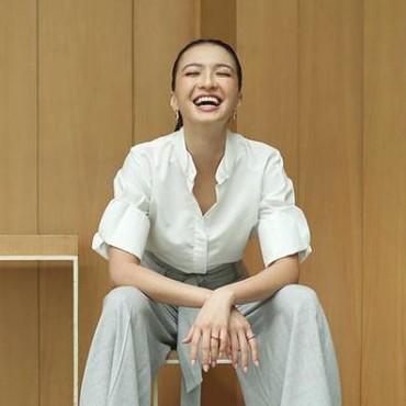 Beredar Kabar Raline Shah Jadi Simpanan, Begini Faktanya