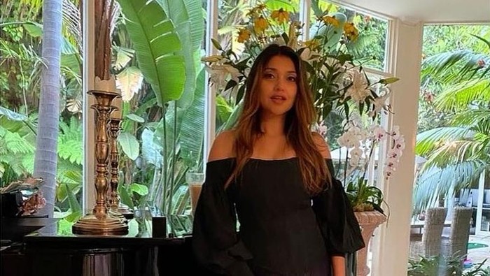 Sarah Azhari