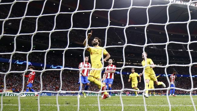Wenger: Salah Striker Terbaik di Dunia Mantan pelatih Arsenal, Arsene Wenger menganggap pemain Liverpool, Mohamed Salah sebagai striker terbaik di dunia.