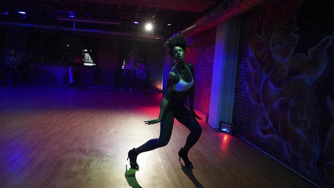 FOTO: Kala Dansa Jadi Pelipur Lara