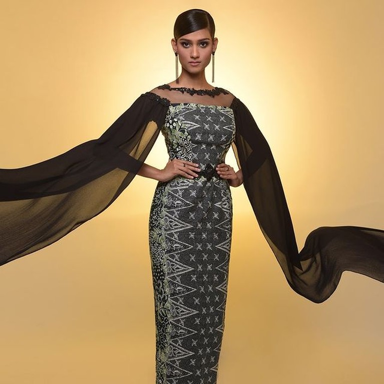 Lavanya Sivaji Miss World Malaysia tuai hujatan dari netizen Indonesia karena menyebut batik buatan Malaysia. Yuk intip fotonya!