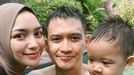 8 Potret Keseruan Liburan Citra Kirana & Rezky Aditya Bawa Baby Athar ke Bali