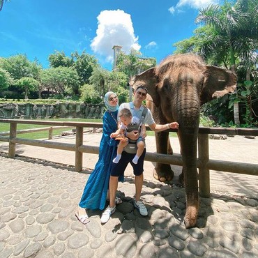 Rumah Tangga Diterpa Masalah, Citra Kirana Bagi Momen Romantis