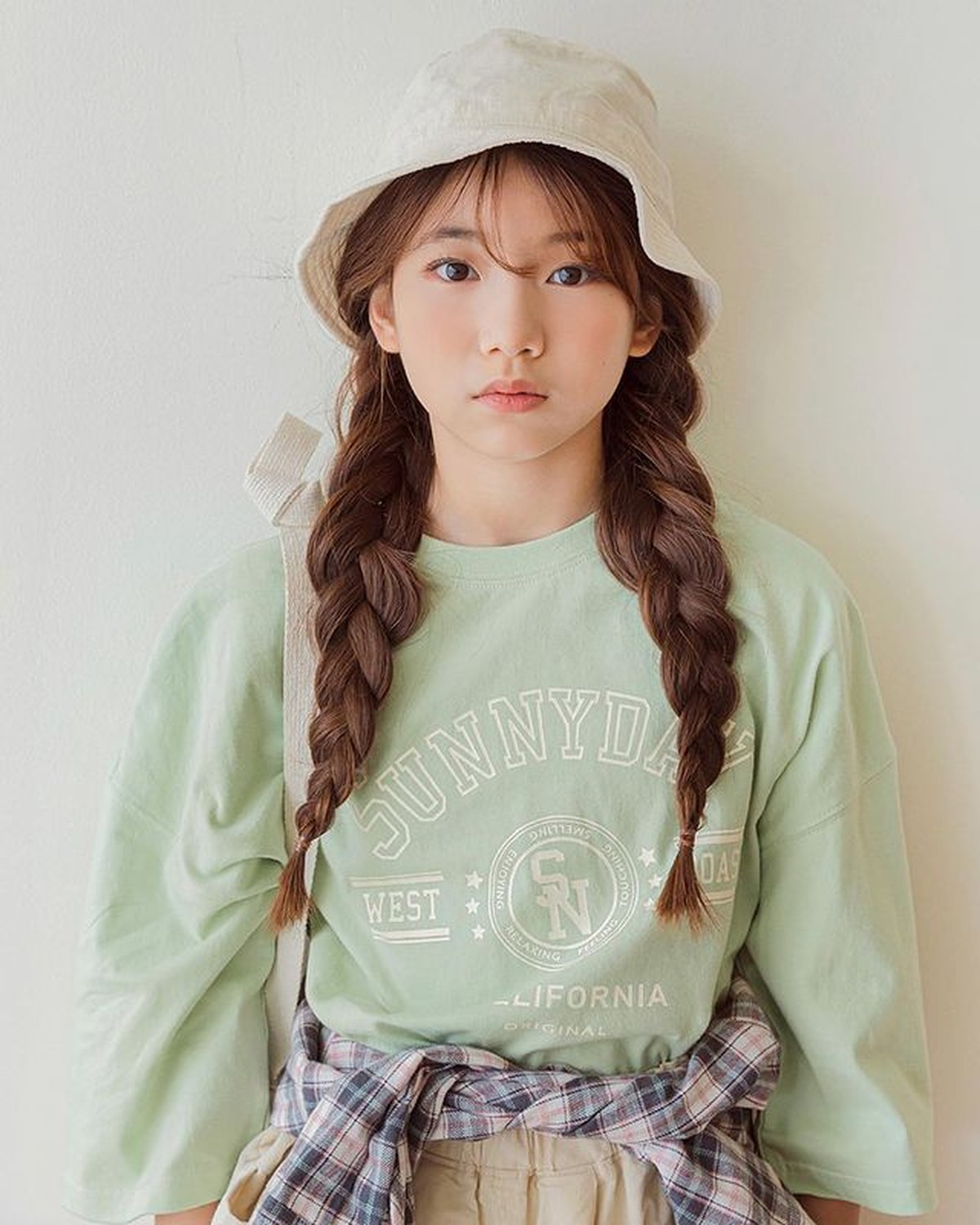 Model anak-anak Korea ini terlahir dengan visual yang menakjubkan bikin tercengang&period; Yuk kita intip&excl;