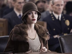 Angelina Jolie Curhat Soal Masa Sulit Pascacerai dengan Brad Pitt