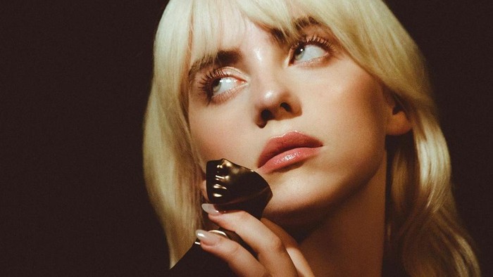 Eksis di Dunia Kecantikan, Billie Eilish Rilis Parfum November Nanti, Kayak Gimana Aromanya? Eksis di Dunia Kecantikan, Billie Eilish Rilis Parfum November Nanti, Kayak Gimana Aromanya?