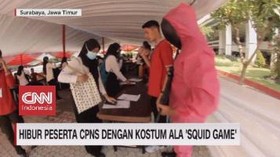 VIDEO: Hibur Peserta CPNS Dengan Kostum Ala 'Squid Game'