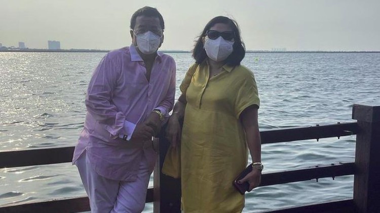 Hotman Paris pamer keharmonisan dengan istri