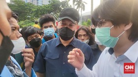 Istana Utus Perwakilan ke Massa, BEM SI Desak Moeldoko Hadir