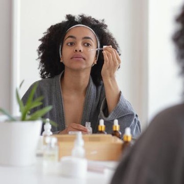 img-title Kenalan dengan Niacinamide, Kandungan Skincare yang Mampu Mengatasi Berbagai Masalah Kulit