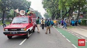 Mahasiswa Roasting Jokowi: Ya Ndak Tahu Kok Tanya Saya