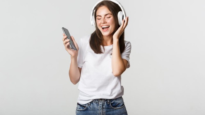 6 Lagu Easy Listening yang Dibawakan Penyanyi Perempuan Ini Bisa Buat Mood Naik! 6 Lagu Easy Listening yang Dibawakan Penyanyi Perempuan Ini Bisa Buat Mood Naik!