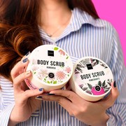 Supaya Terlihat Mencerah, Begini Cara Memakai Body Scrub Scarlett Whitening untuk Hasil Maksimal