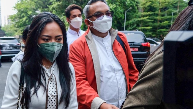 Ditlantas Polda Metro Jaya menyatakan Rachel Vennya bisa dikenakan sanksi tilang jika terbukti melanggar penggunaan pelat nomor B XXX RFS.