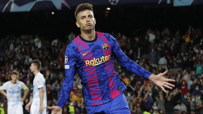 Gerard Pique mengakui Real Madrid sedang berada di level tertinggi namun Barcelona bisa melukai mereka di Piala Super Spanyol.
