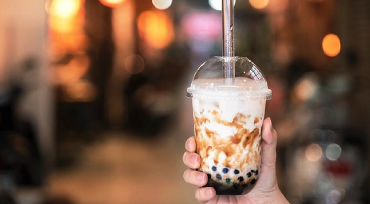 HINDARI MINUMAN BOBA Bingung bagaimana cara memulai diet menurunkan berat badan? Yuk simak tujuh pola makan rumahan yang bisa bantu Bunda cepat kurus.