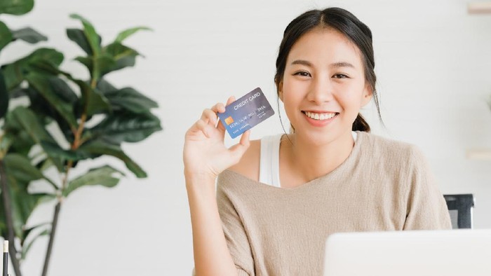 BCA Minta Nasabahnya Segera Tukar Kartu ATM Jadi Chip, Ini Cara Mudah Mengganti Serta Manfaatnya!