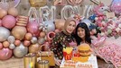 Anak Andre Taulany dan Erin&comma; Arlova baru saja merayakan ulang tahunnya yang ke-10 dapat kejutan dan buket bunga isi uang&period; Yuk intip&excl;