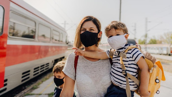 Stasiun Gambir Beneran Bakal Pensiun? Sebelum Patah Hati, Cek Dulu Fakta dari KAI di Sini