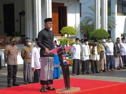 Bima Arya: Indonesia Tidak Bisa Dilepaskan dari Peran Santri!