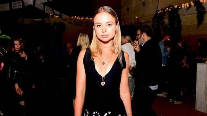 Deretan Koleksi Tas Lady Amelia Windsor, Bangsawan Millennial Kerajaan Inggris yang Selalu Tampil  Stylish
