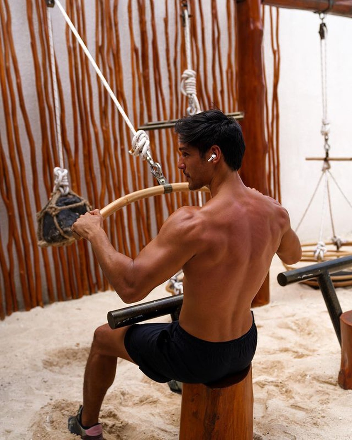 Potret Terbaru Richard Kyle Pamer Otot Makin Seksi