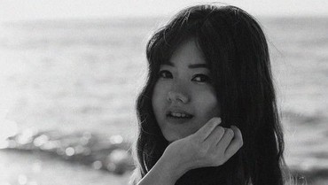 img-title Sosok Gil Gladys, Marketing Cantik yang Tengah Didekati Billy Syahputra
