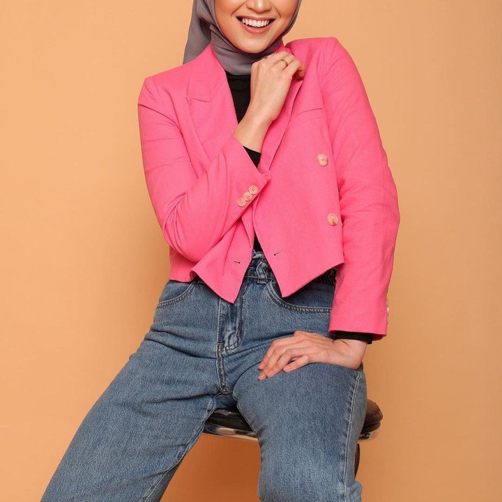 <p>Wanita yang akrab disapa Hada ini menjelma jadi wanita cantik. Tengok saja potretnya ketika menjadi model foto. (Foto: Instagram @hada9)</p>