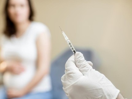Ibu Hamil Ternyata Bisa Dapatkan Vaksin Booster Pfizer, Asalkan...