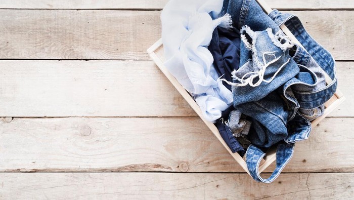 Kiat Merawat dan Mencuci Jeans Agar Awet Menurut Ahlinya, Salah Cara Bisa Buat Cepat Rusak