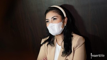 Dapat Kejutan Ulang Tahun, Nindy Ayunda Peluk Mesra Pacar Baru