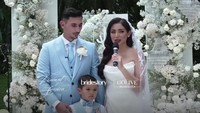 <p>Selamat untuk Jessica Iskandar dan Vincent Verhaag, kita doakan semoga pernikahannya selalu diselimuti kebahagiaan ya, Bunda. (Foto: Instagram @bridestory)</p>