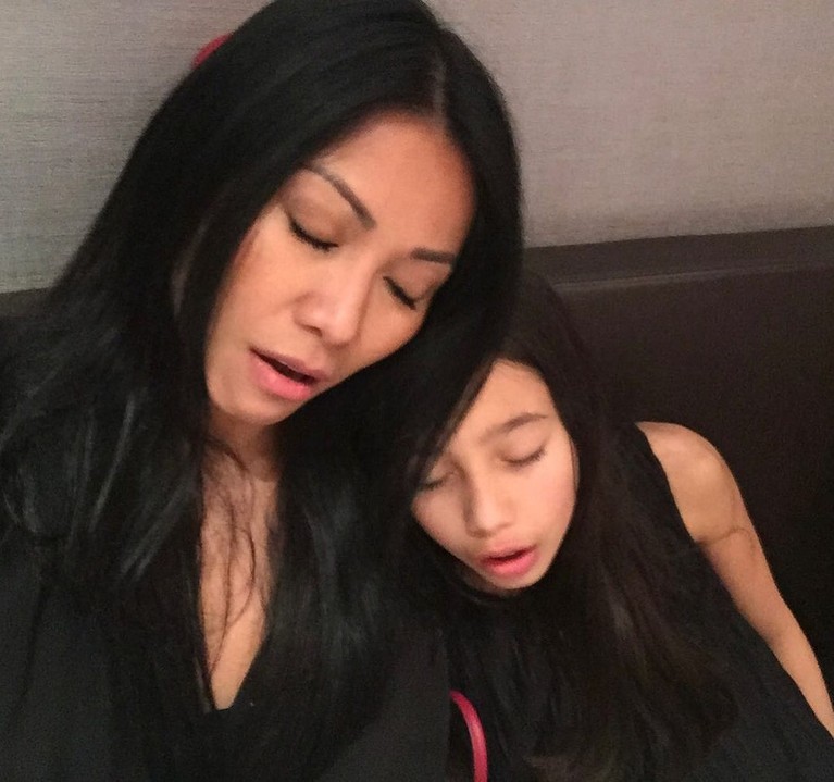 Potret Anggun dan Kirana
