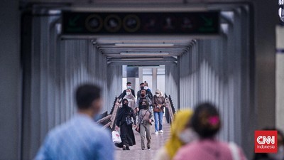 img-title Tepatkah Cabut Status Bebas Pandemi Saat Warga Capek dengan PPKM?