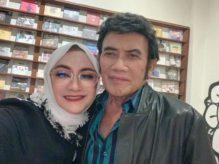 Ricca Rhoma yang Awet Muda